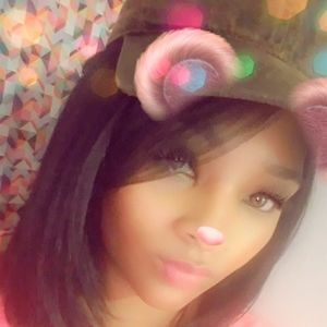 Meet your Posher, Sherill